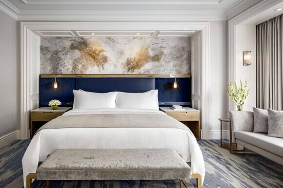 Deluxe King Guest Room