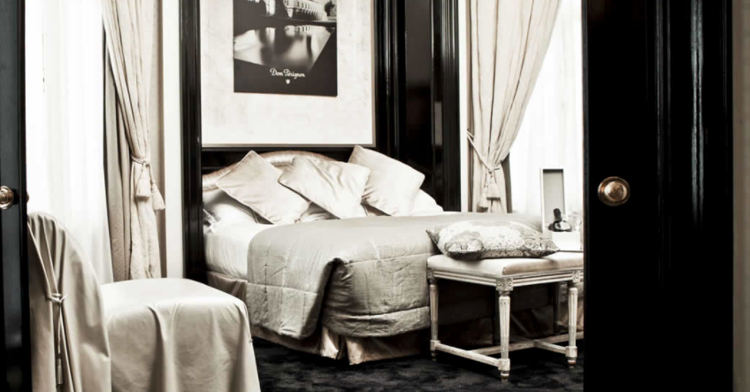 Champagne Suite