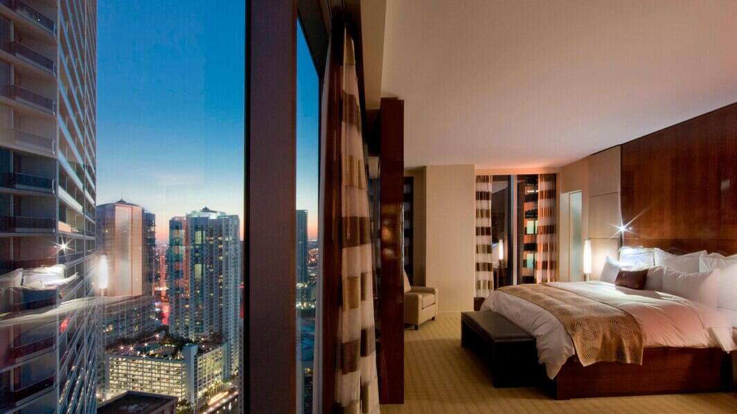 Concierge Lounge Access King Room City View