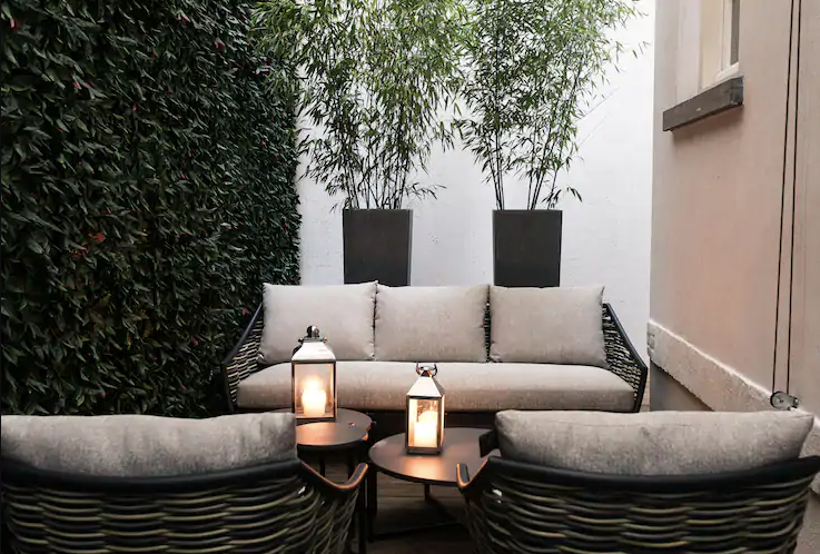King Grand Premier with Outdoor Space