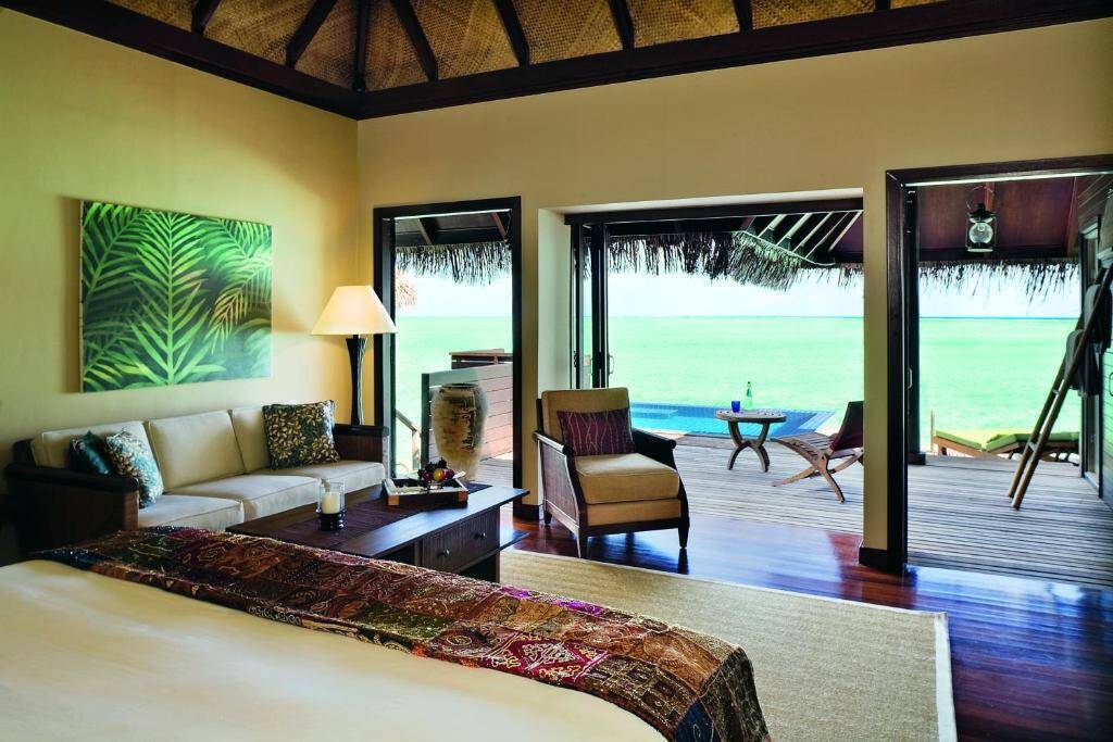 Deluxe Lagoon Villa with Pool