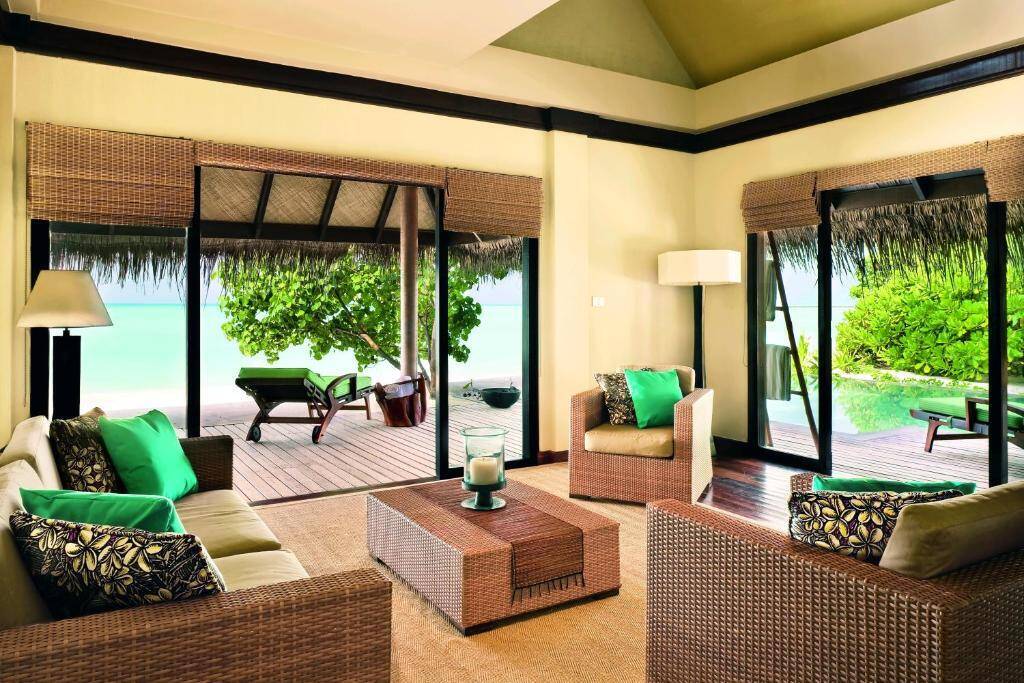 One Bedroom Beach Suite with Pool