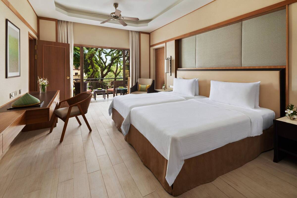 Garden Wing Executive Family Room