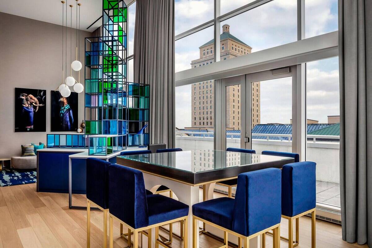 Penthouse Suite King Balcony
