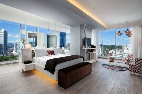 Marvelous City View Corner Suite