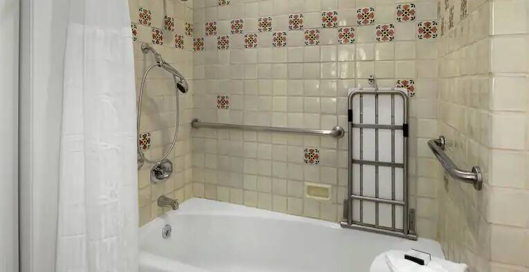 Resort Casita Two Queen Mobility Accessible Room with Bathtub
