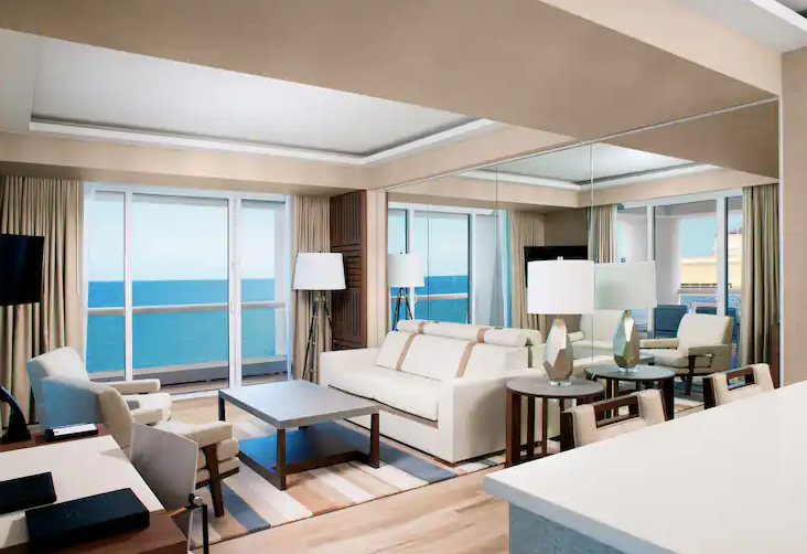 One Bedroom Suite - Partial Ocean View Hearing Accessible Room