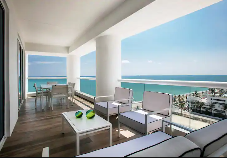 One Bedroom Residence - Oceanfront View