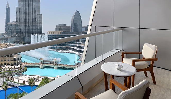 Premier Fountain View King Room