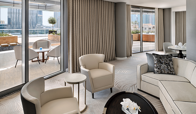 Spa Fountain View Suite