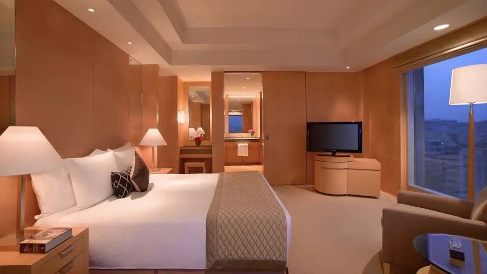 Grand Executive Suite