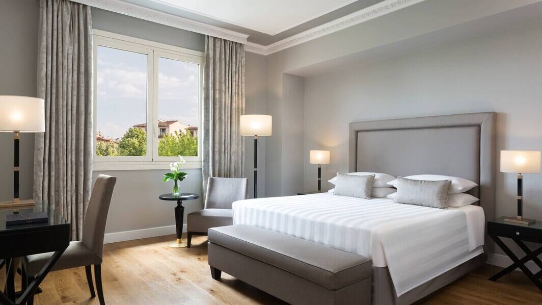 Superior King Room, Urban View