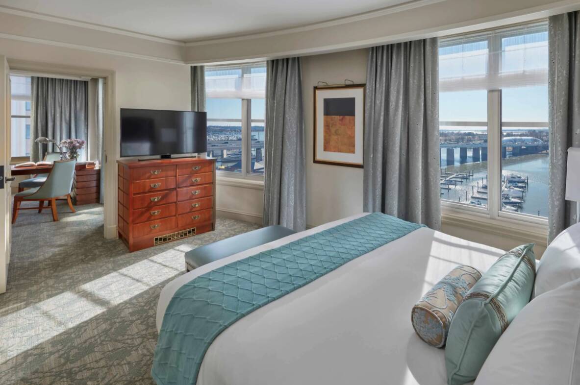 Marina View One Bedroom Suite