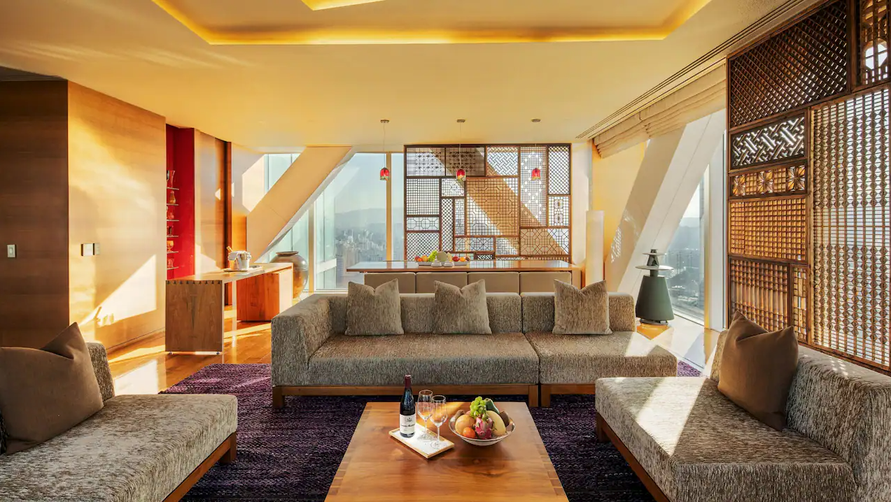 Presidential Suite