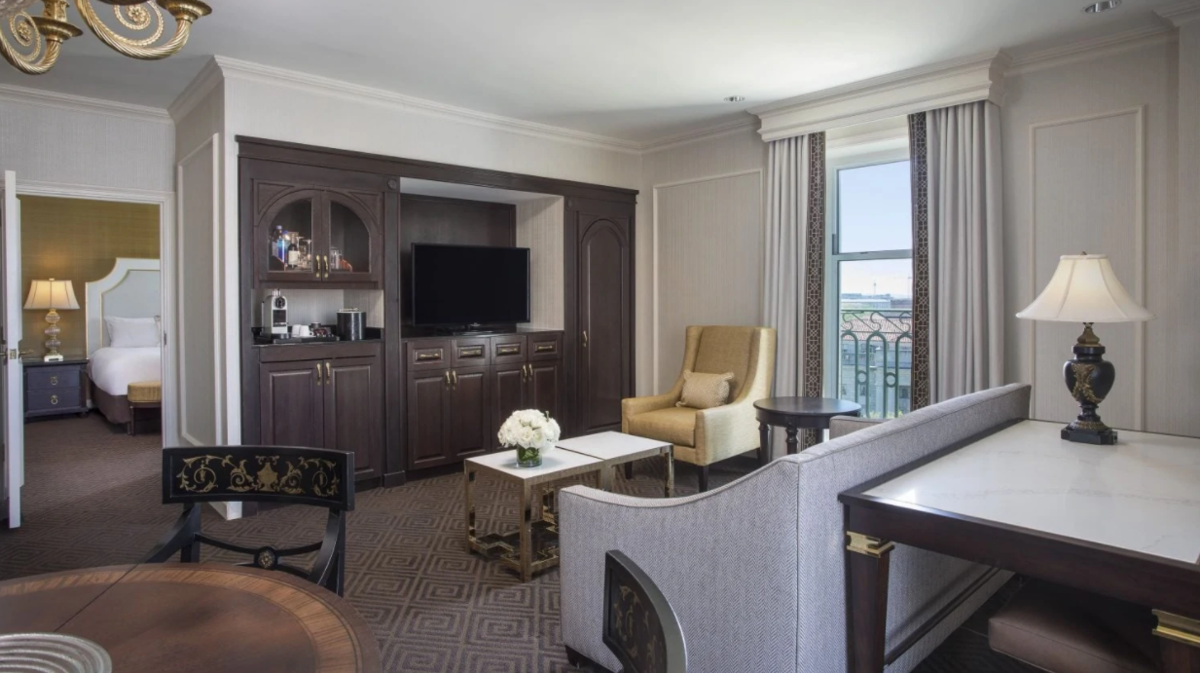 King One Bedroom Suite with View