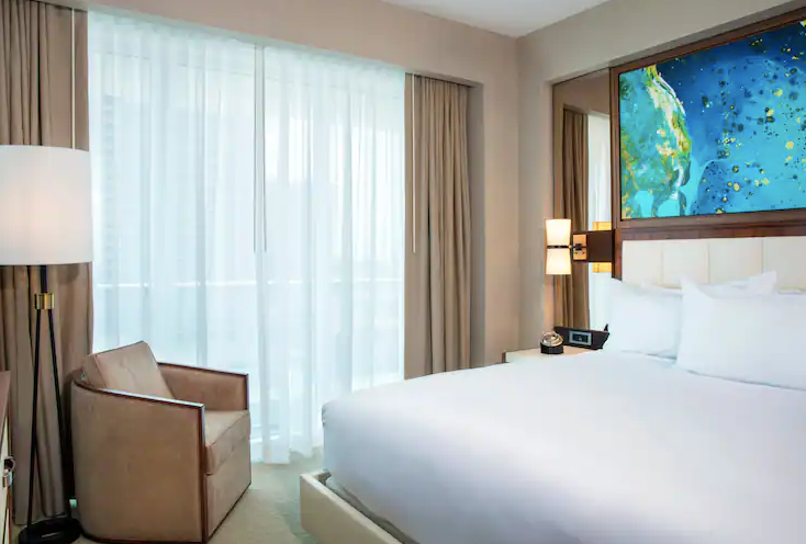 Three Bedroom Residence - Intra Ocean View Accessible Room