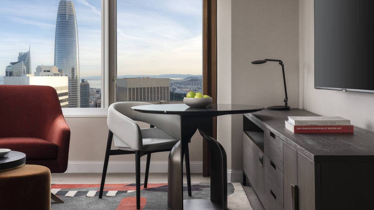 Golden Gate View One Bedroom Suite