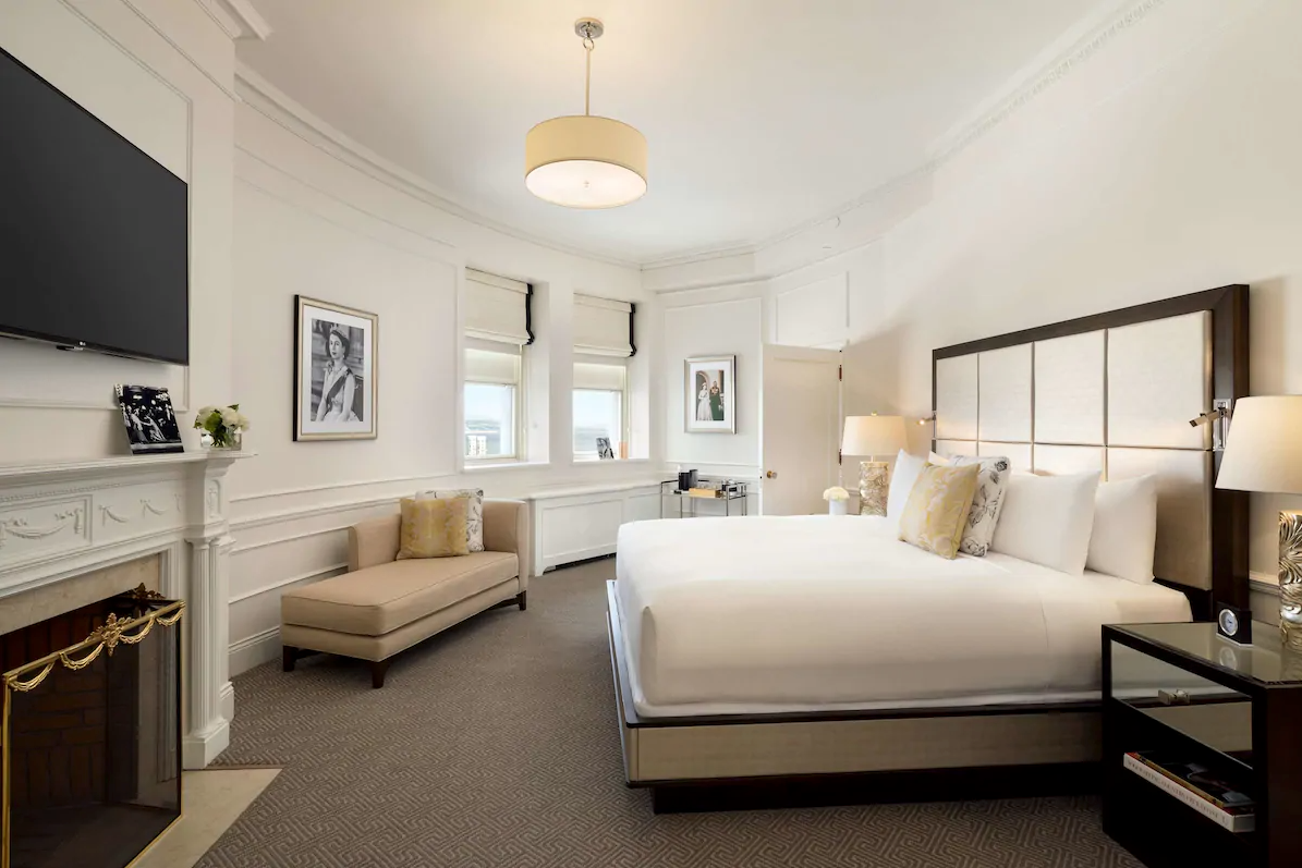 Elizabeth Ii Suite 