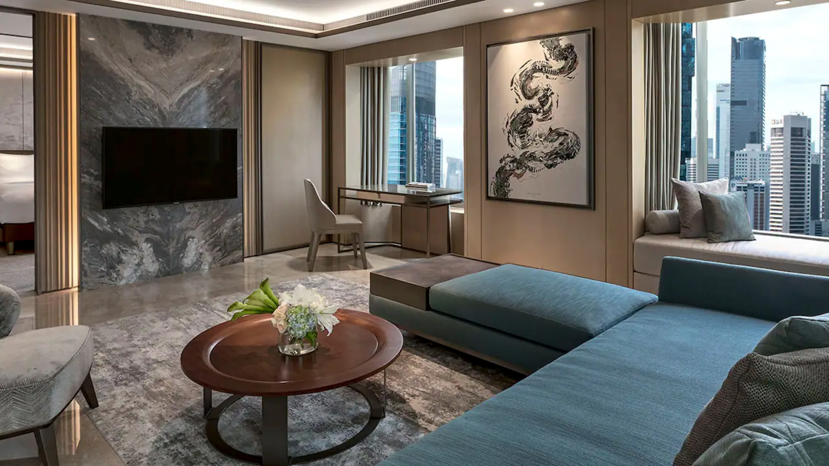 Diplomatic Suite