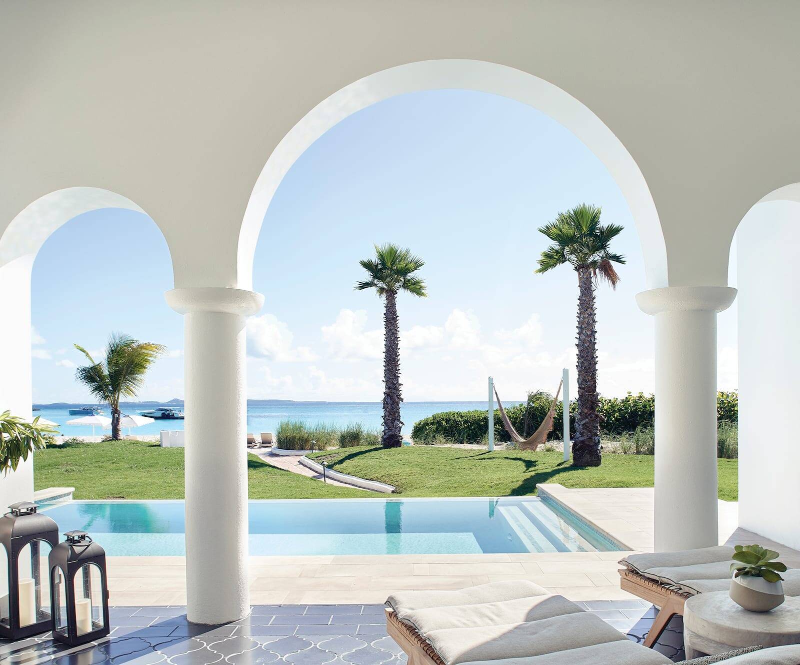 Beachfront Plunge Pool One Bedroom Casita Suite