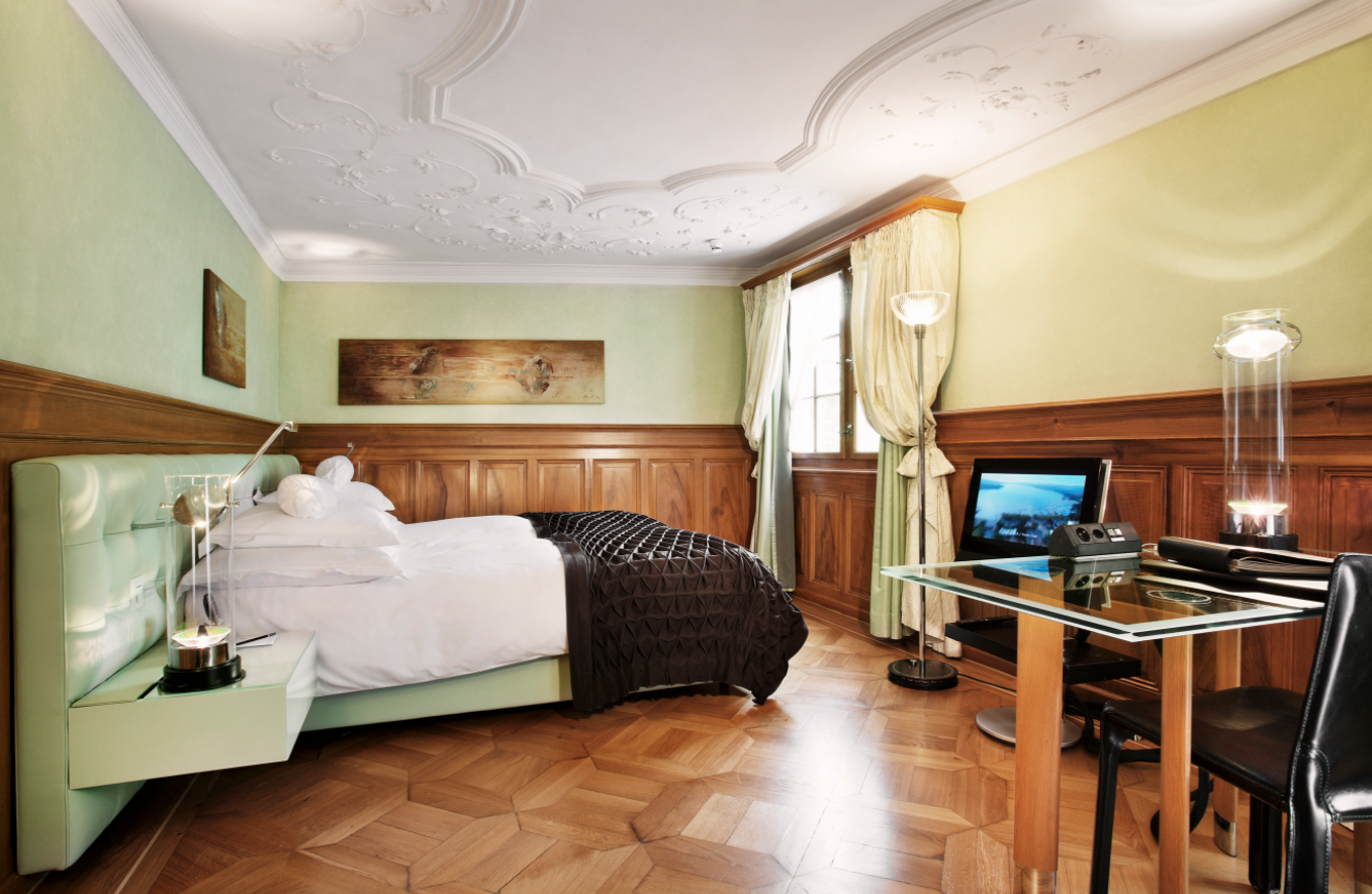 Courtyard Suite & Spa