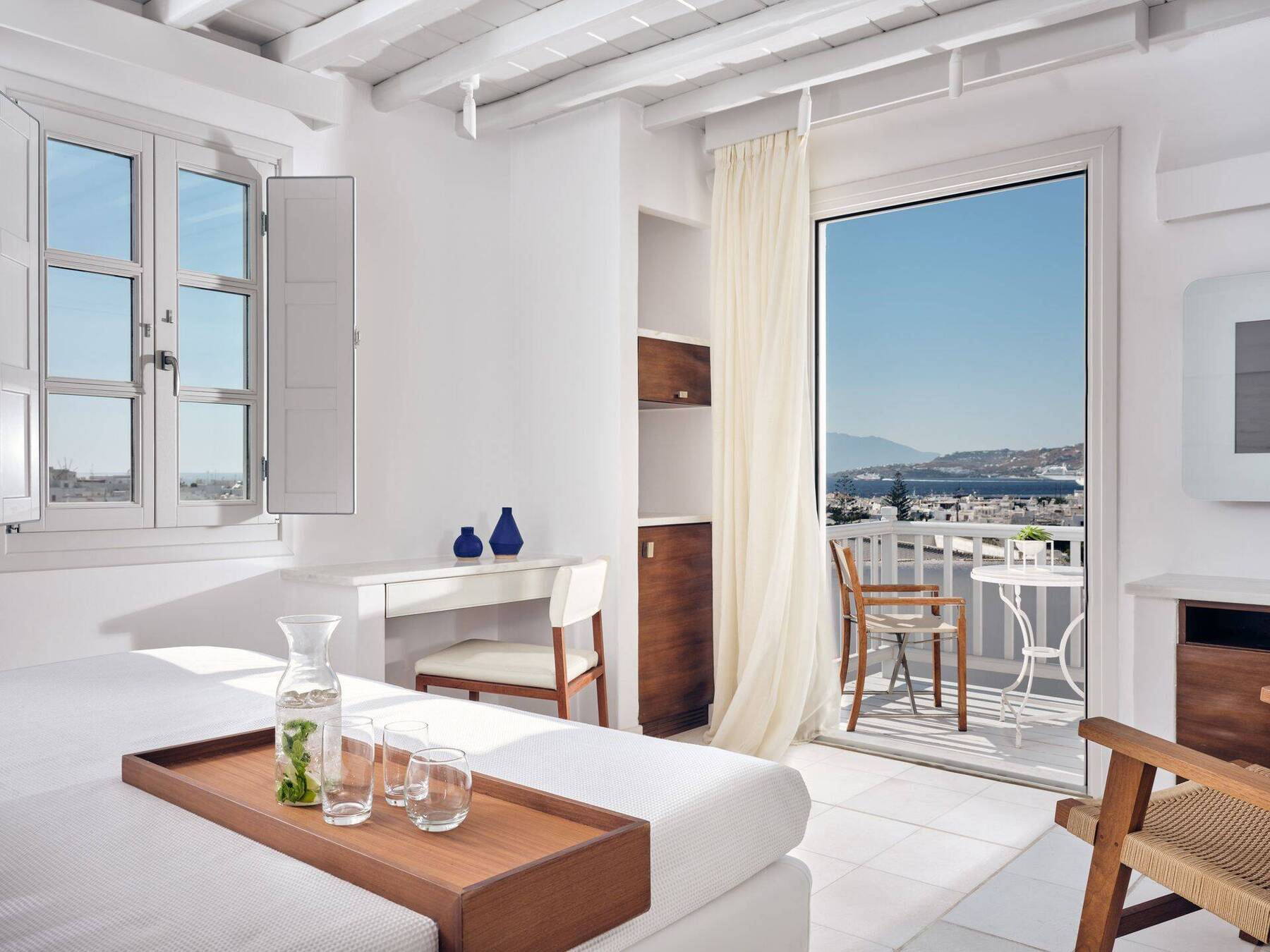 Standard Sea or Pool View Room