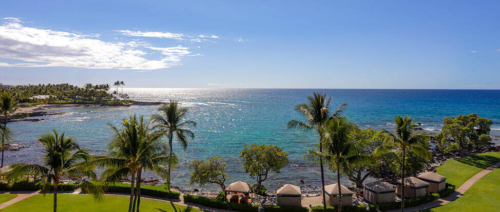 Oceanfront Luxury Suite King