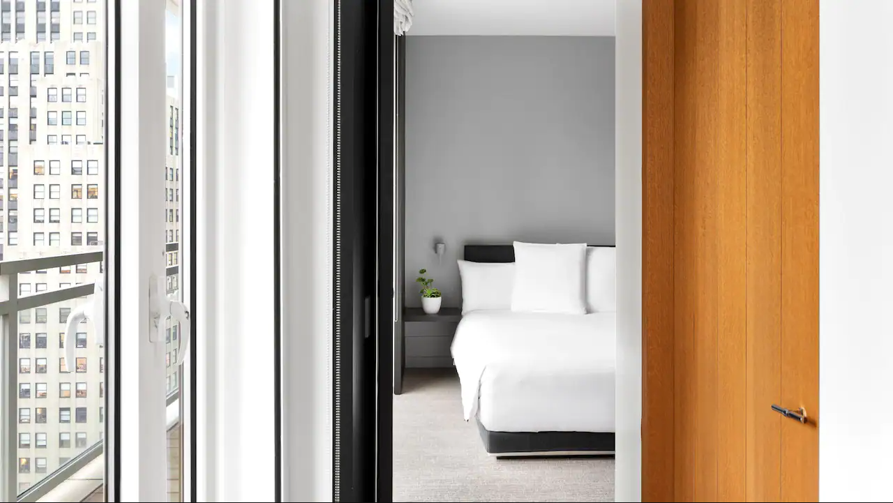 5th Avenue Terrace Suite