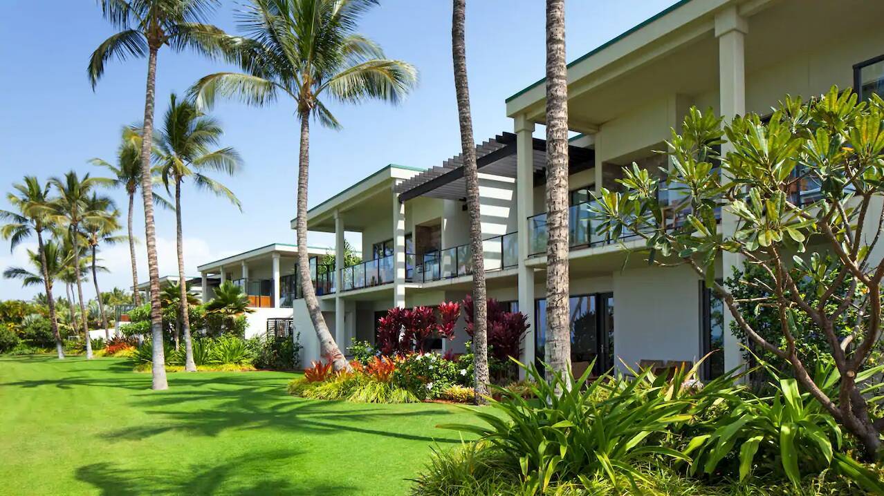 Four Bedroom Ocean Front Villa