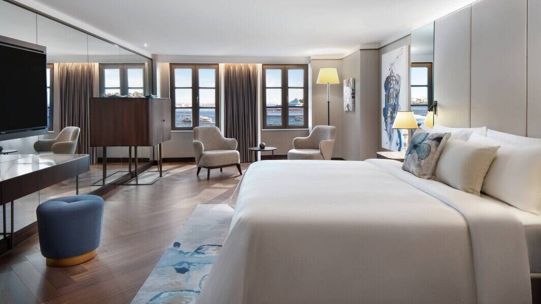Executive Bosphorus King