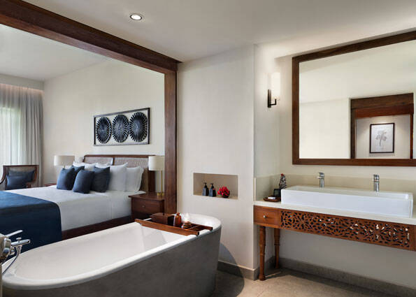 Premier Beach Access Room - Twin Beds