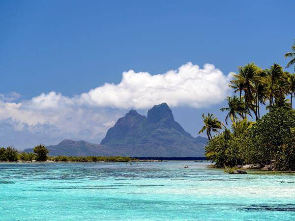 Bora Bora Overwater Suite