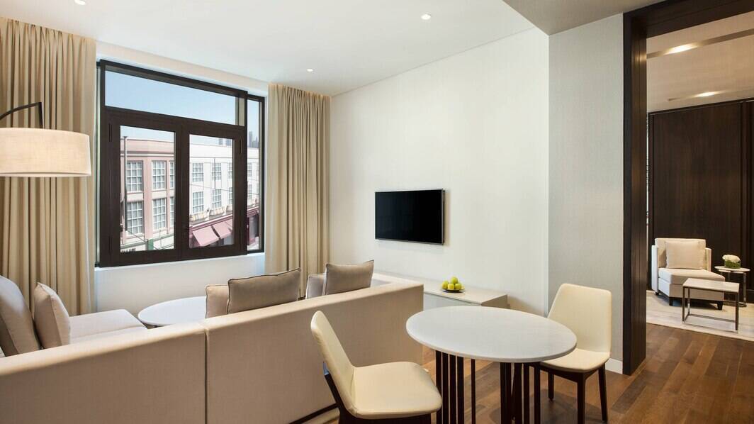 Junior Suite King