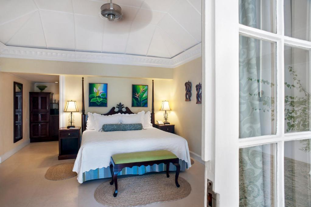 Garden View Room