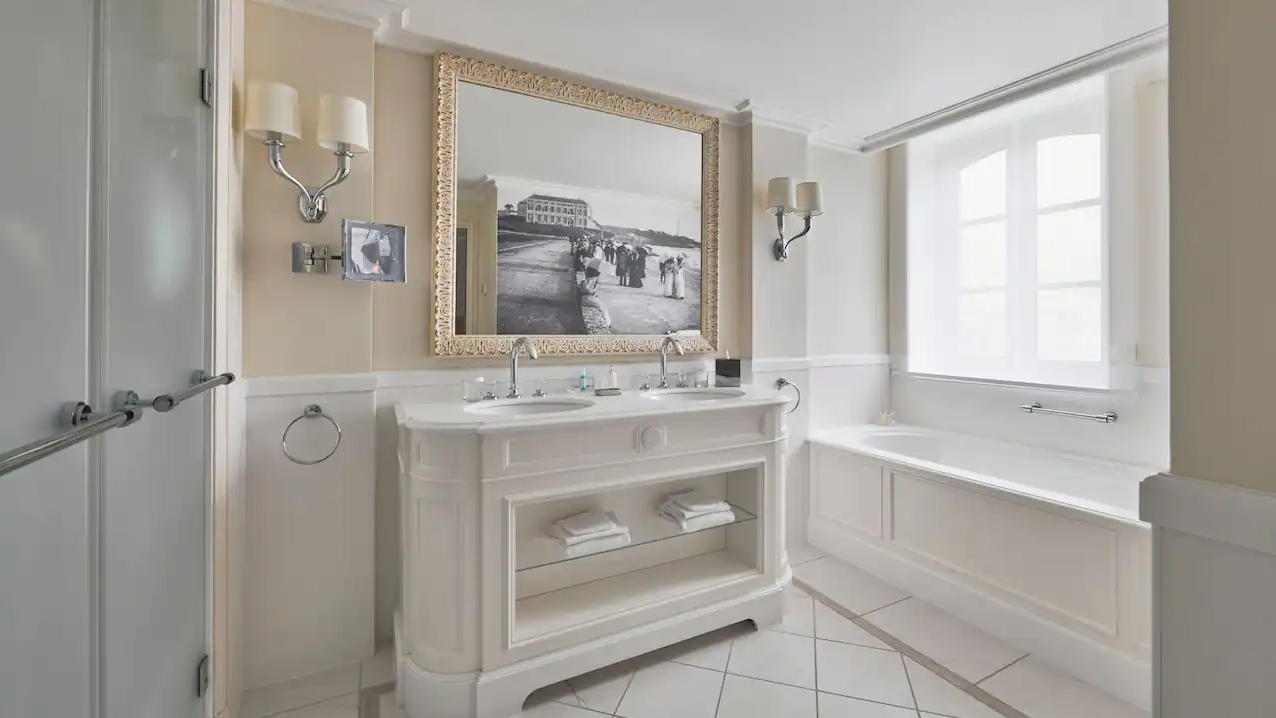 Imperial Two Bedroom Suite