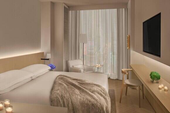 Superior Times Square King Room