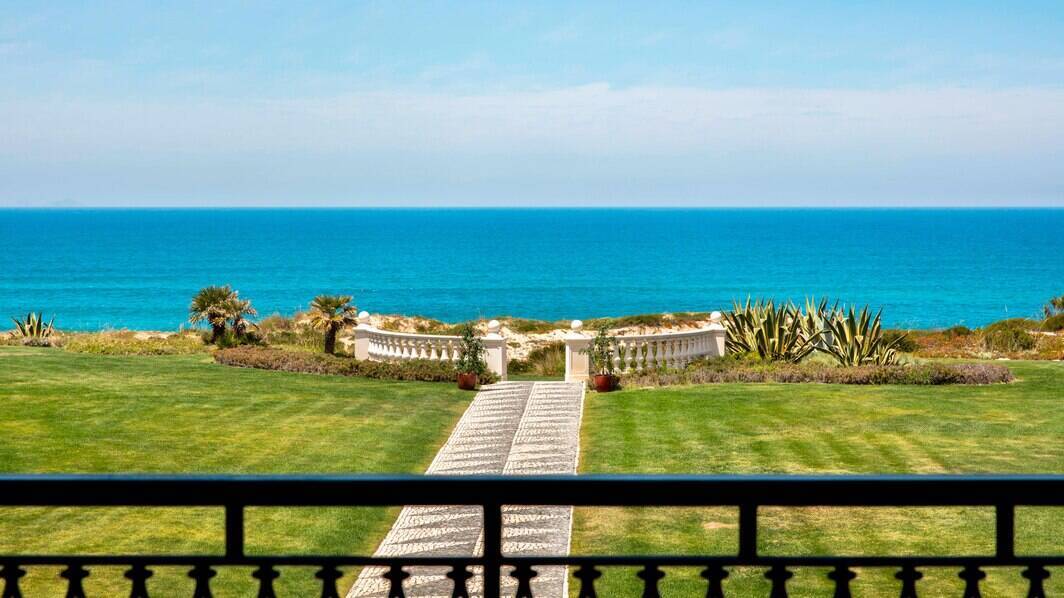 Guest Room - Two Double Oceanfront