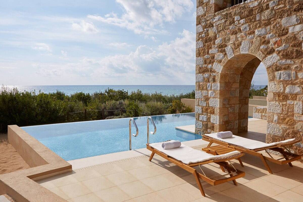 Premium Infinity Suite - Sea View