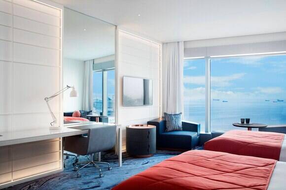 Premier Twin Room Marina View