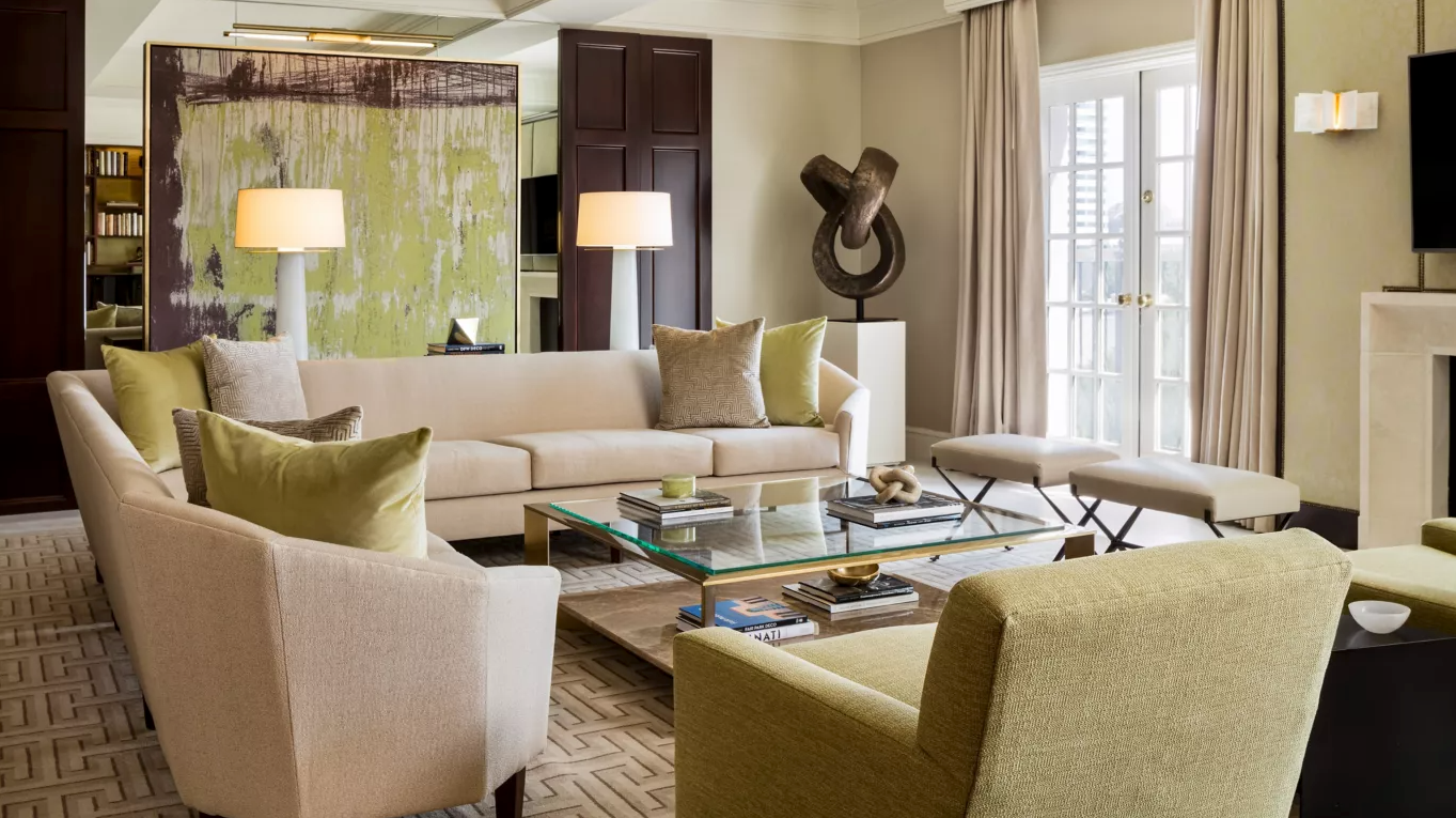 Turtle Creek Accessible King Suite