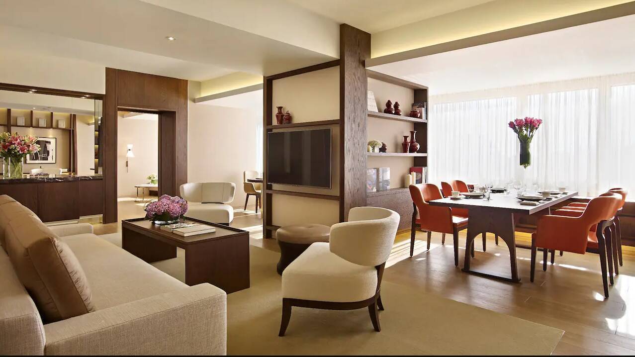 Diplomat Suite