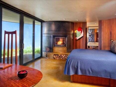 Lower Pacific Suite
