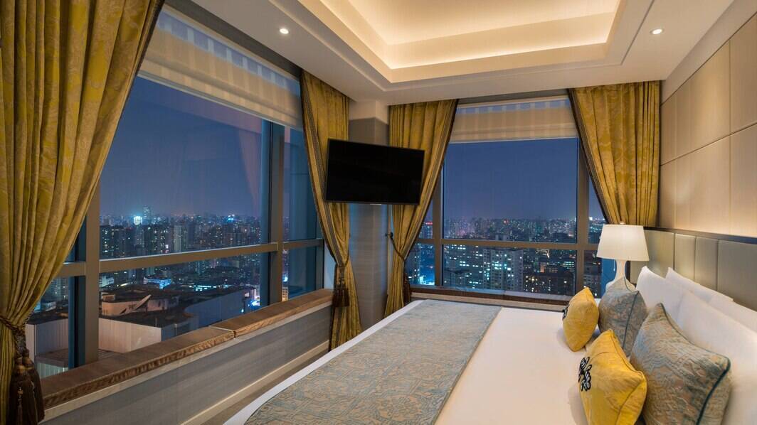 St. Regis King Suite