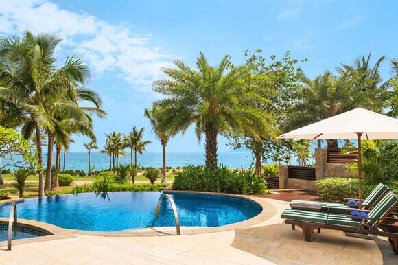 Seaside Pool Villa