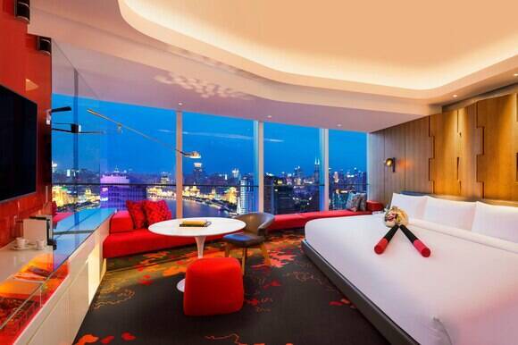 Mega King Room Pearl Tower View