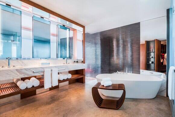 Fantastic Suite King Pearl Tower View