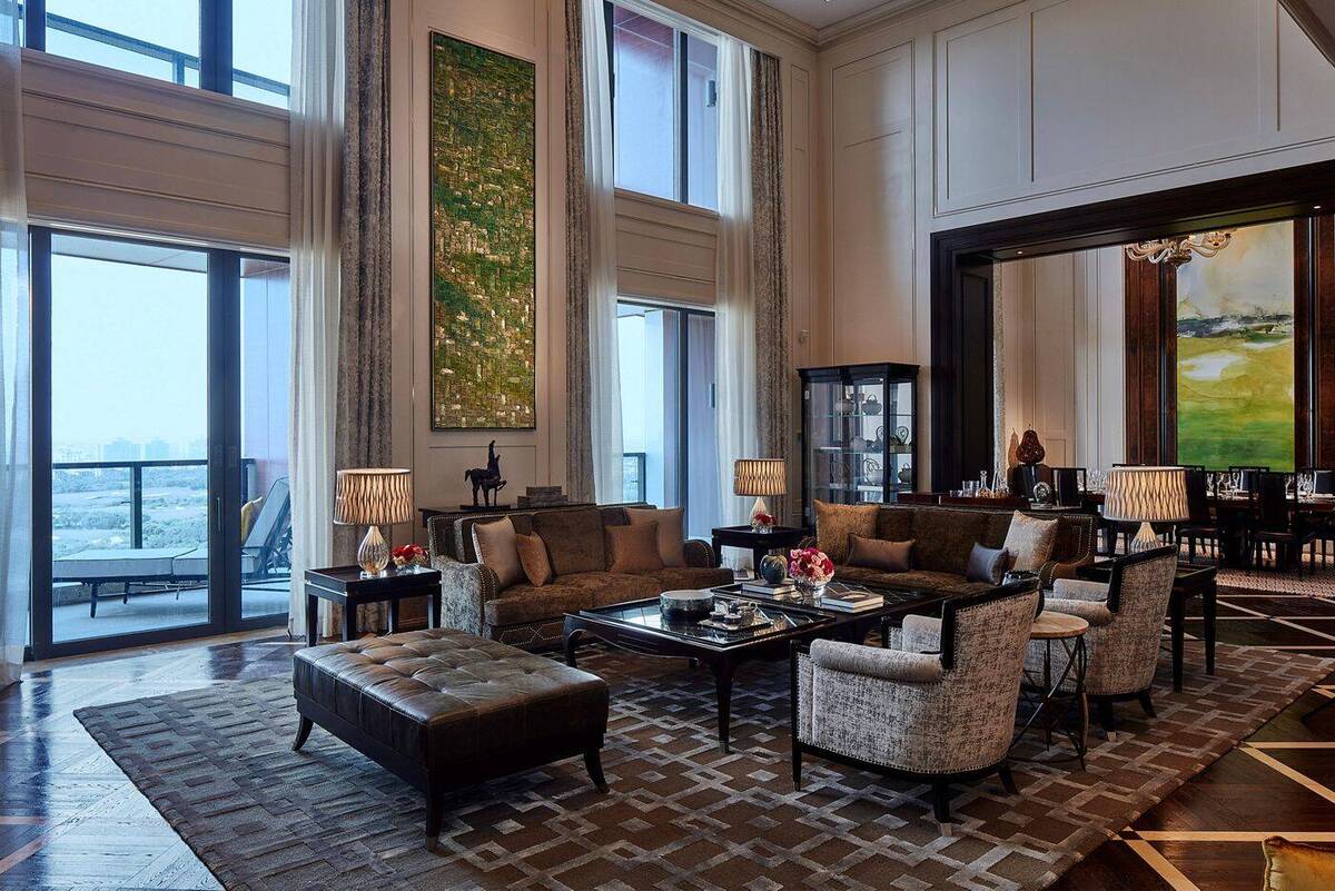 Ritz-Carlton Suite