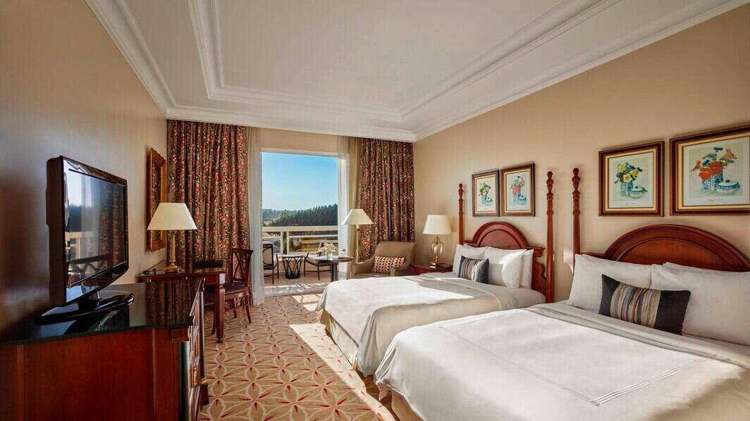 Executive Deluxe Two Double Room