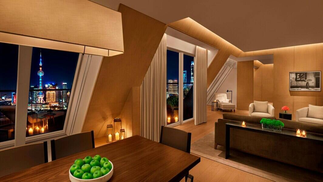 BUND VIEW TERRACE SUITE
