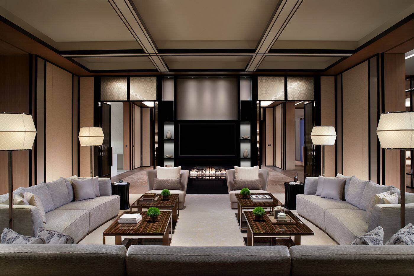 Ritz-Carlton Suite